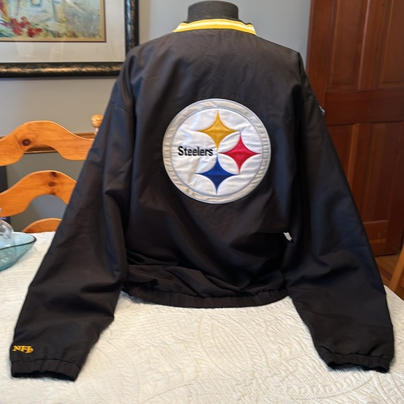 NFL Pittsburgh Steelers Windbreaker - Picture 5 of 10